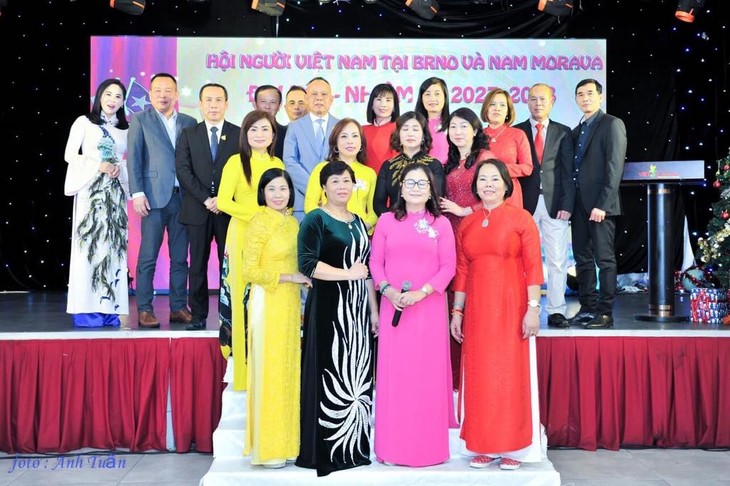 1127cb7d-aa96-47f7-9c39-b9c3c89ad84c_cidg.jpg