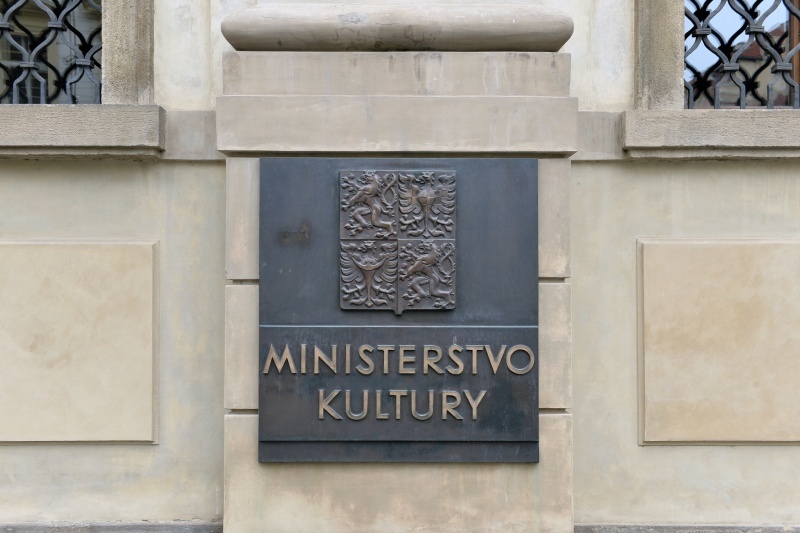 1566382354_008.jpg