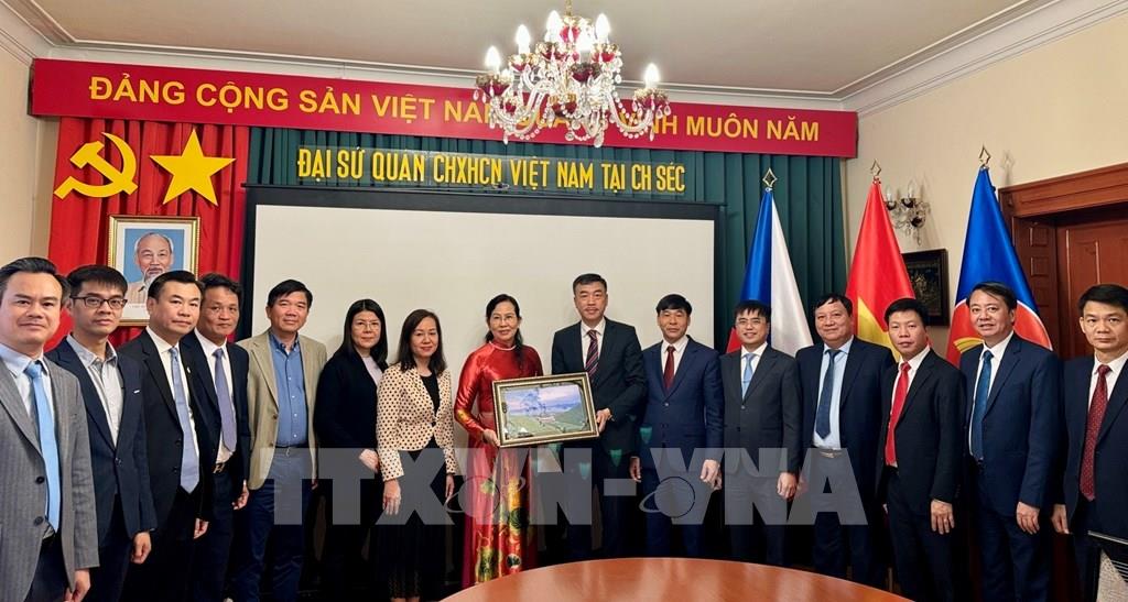 201457-co-hoi-cho-cac-doanh-nghiep-sec-dau-tu-tai-ha-nam.jpg