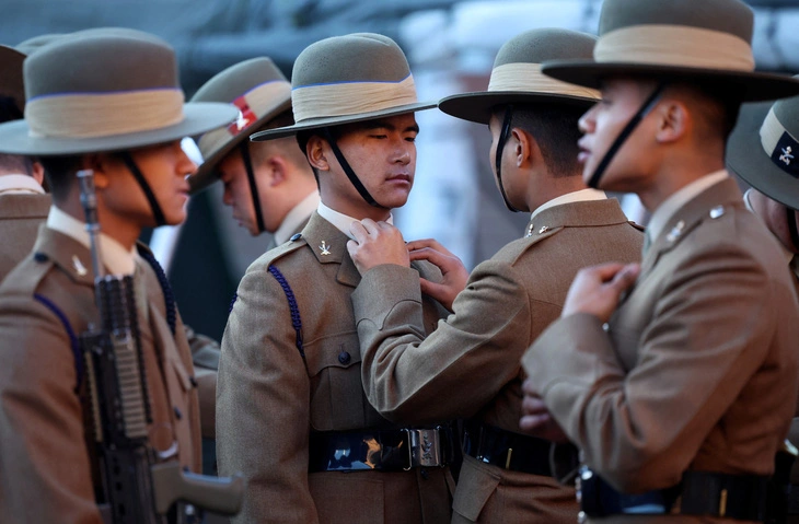 2023-11-23t132708z2137064475rc2xi4agl4u9rtrmadp3britain-military-gurkhas-1701847914971108916047.webp