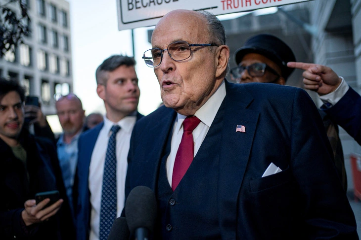 2023-12-15t230256z2146689411rc2xx4aif4aartrmadp3usa-trump-giuliani-1702686583494344535007.webp