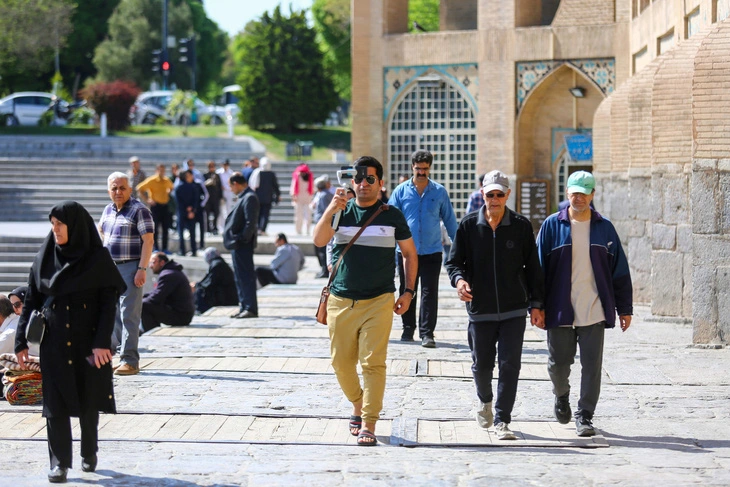 2024-04-19t135615z535792720rc2l97al3xqirtrmadp3israel-palestinians-iran-1713567916684830026001.webp