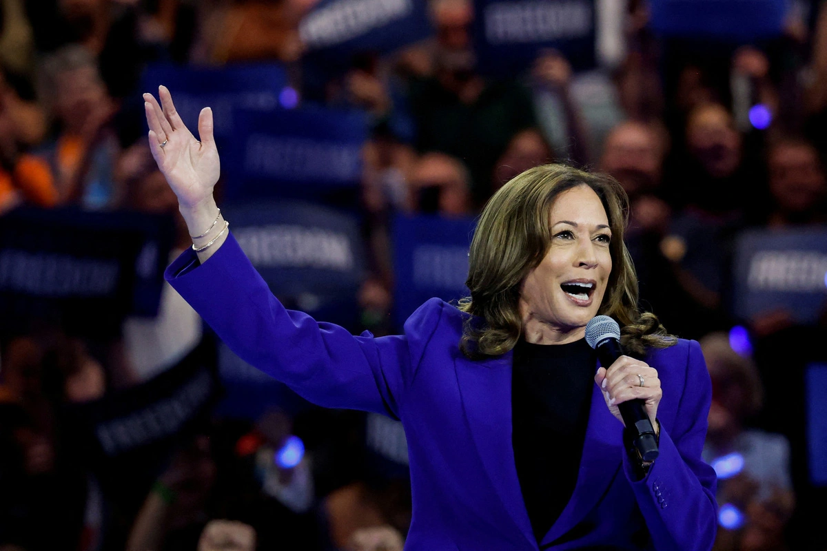 2024-08-21t025618z1120499257rc21k9akz0zortrmadp3usa-election-harris-1724212716308704487865.jpg.webp