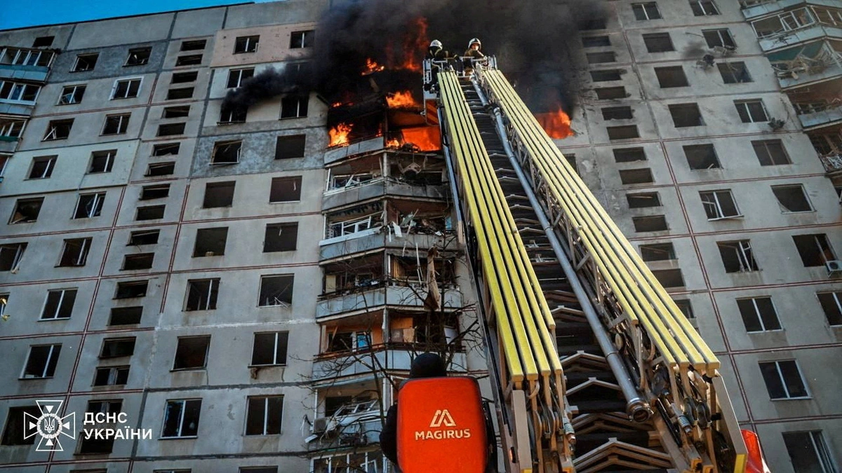 2024-09-15t150645z518343727rc221aa6i5e8rtrmadp3ukraine-crisis-attack-kharkiv-17264555879801924184261.jpg.webp