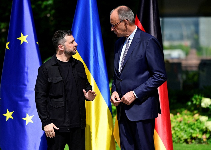 2025-08-13t112556z1843250630rc2b6ga9tv17rtrmadp3ukraine-crisis-trump-europe-1755085698637833032600.jpg