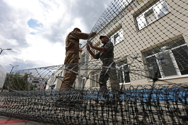 2025-08-27t113932z181700633rc2yegal5mkartrmadp3ukraine-crisis-belgorod-buildings-1756337766247511009307.jpg.webp
