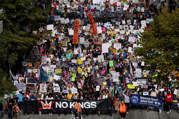 2025-10-18t185142z1103020877rc2gehavq9v1rtrmadp3usa-trump-protests-1760829711231749117867.jpg