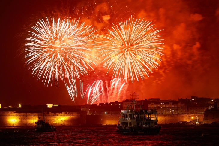 2025-12-31t232940z470685854rc2yria6lgjhrtrmadp3new-year-malta-fireworks-17672251684282080016826.jpg.webp