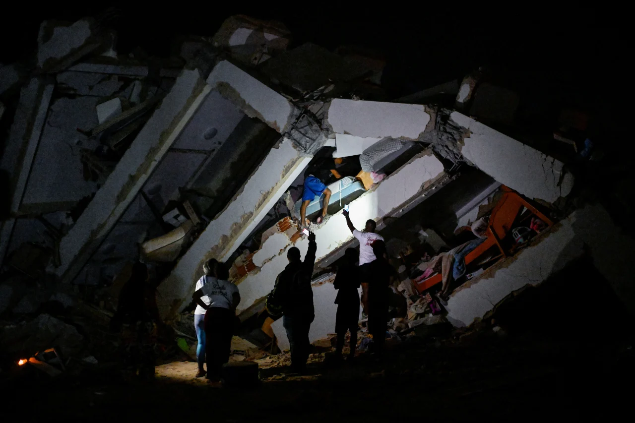 2026-06-25t063945z-627367815-rc2s0mafbx38-rtrmadp-3-venezuela-quake.webp
