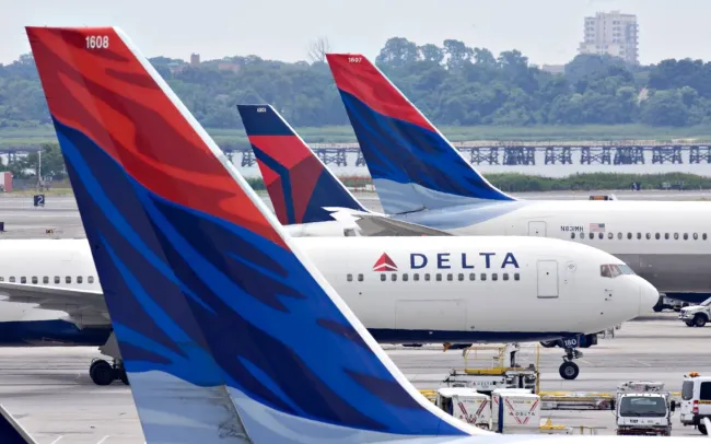 23072024-delta-air-lines-huy-them-600-chuyen-bay-79695807083870108404433-48446186335546770763688.webp