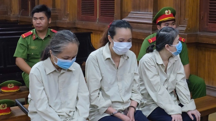 Bà Sông Hương.jpg