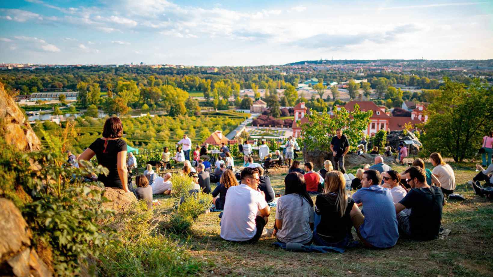 Burčak-Festivals-2024-in-Prague.jpg