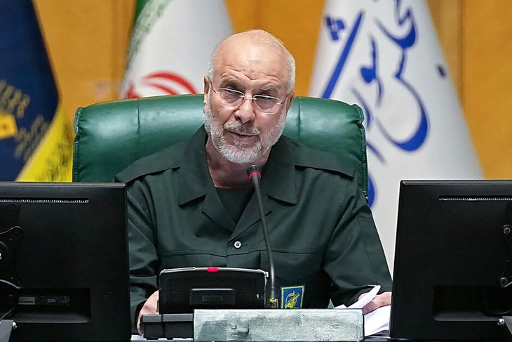 Chủ tịch QH Iran.jpg