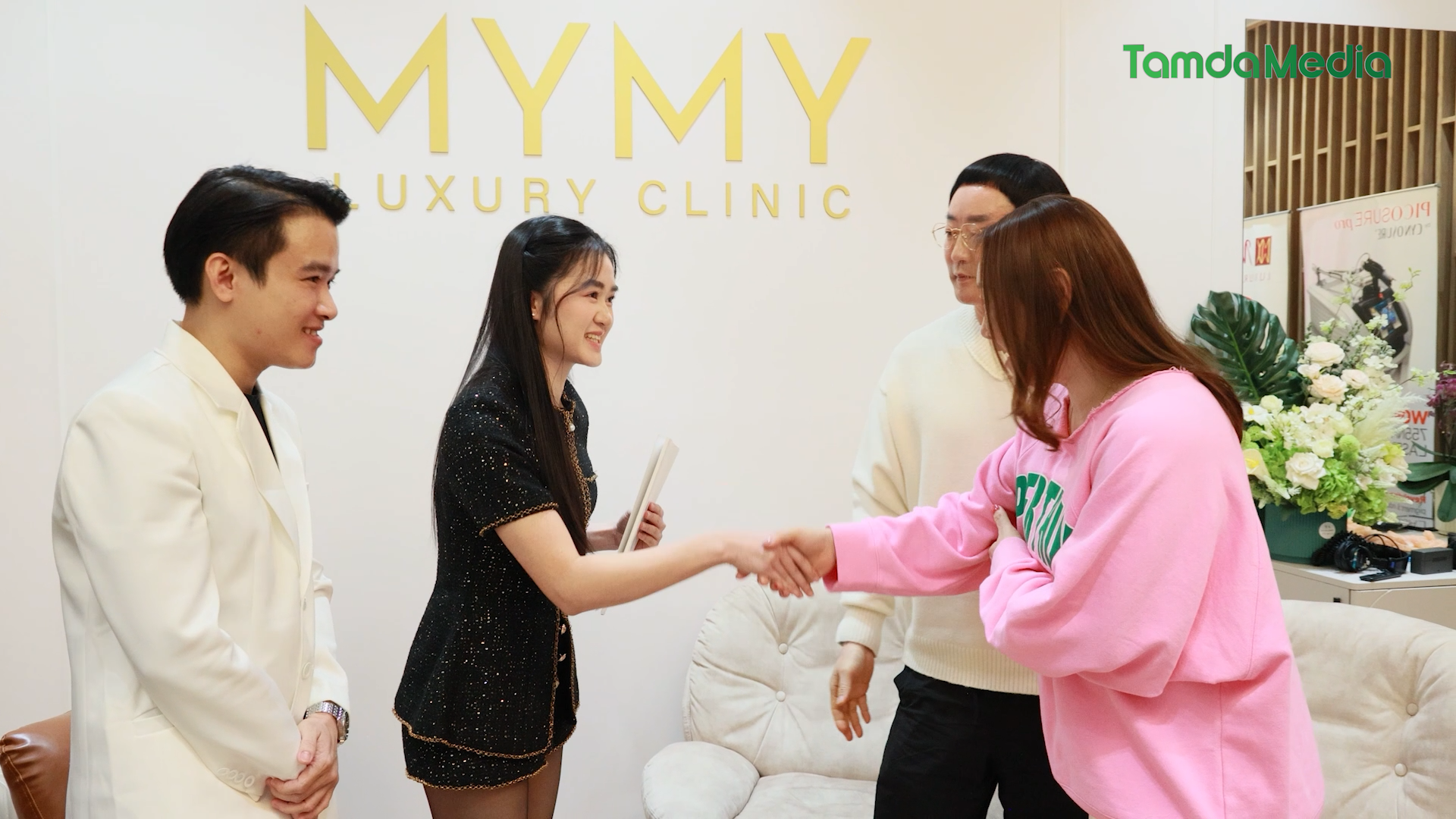 DEMO DIEM TIN 24H.00_43_14_17.Still012.bmp