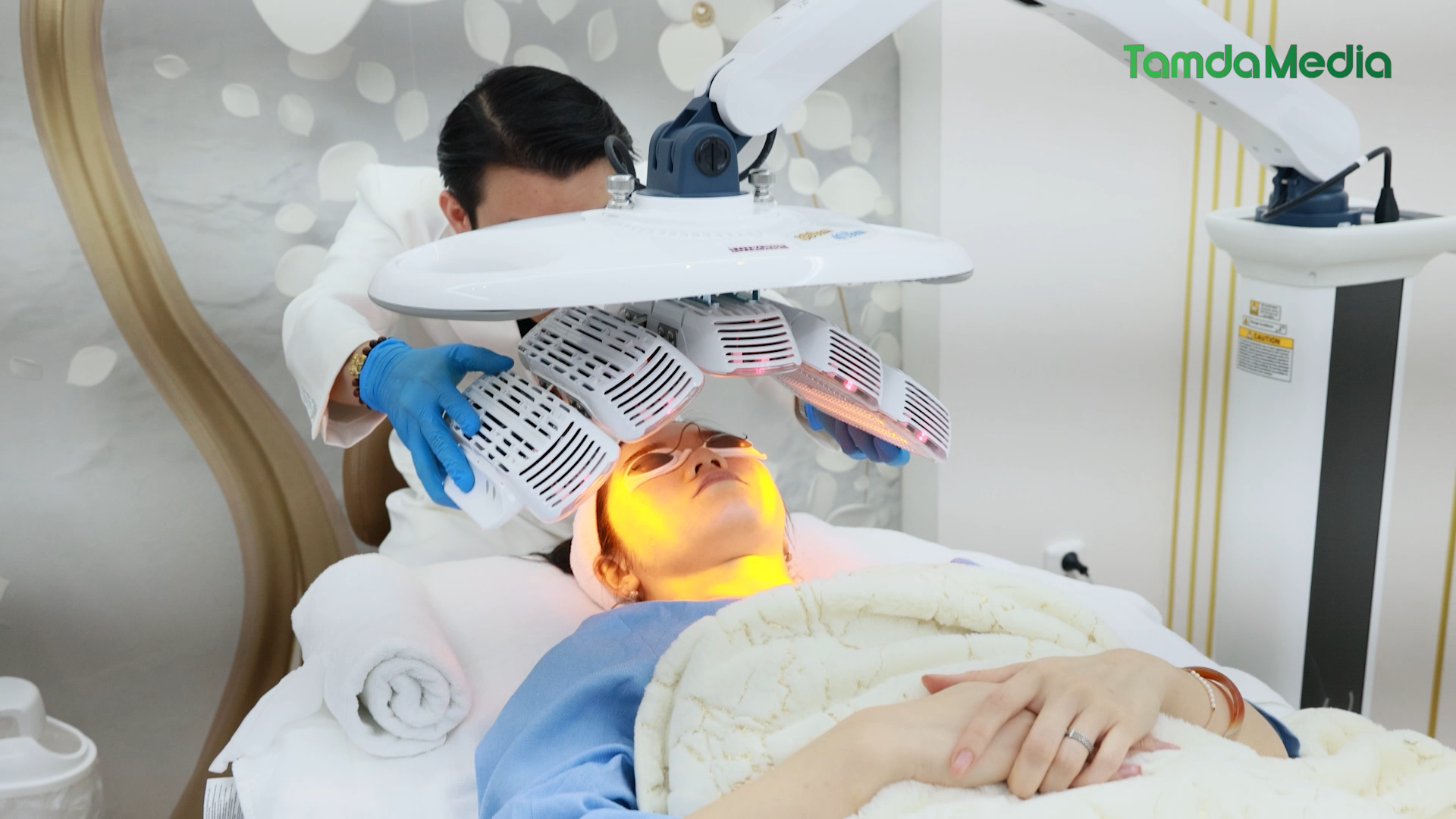 DEMO DIEM TIN 24H.00_43_24_05.Still014.bmp