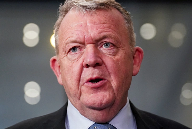 Điều quân tới Greenland.webp