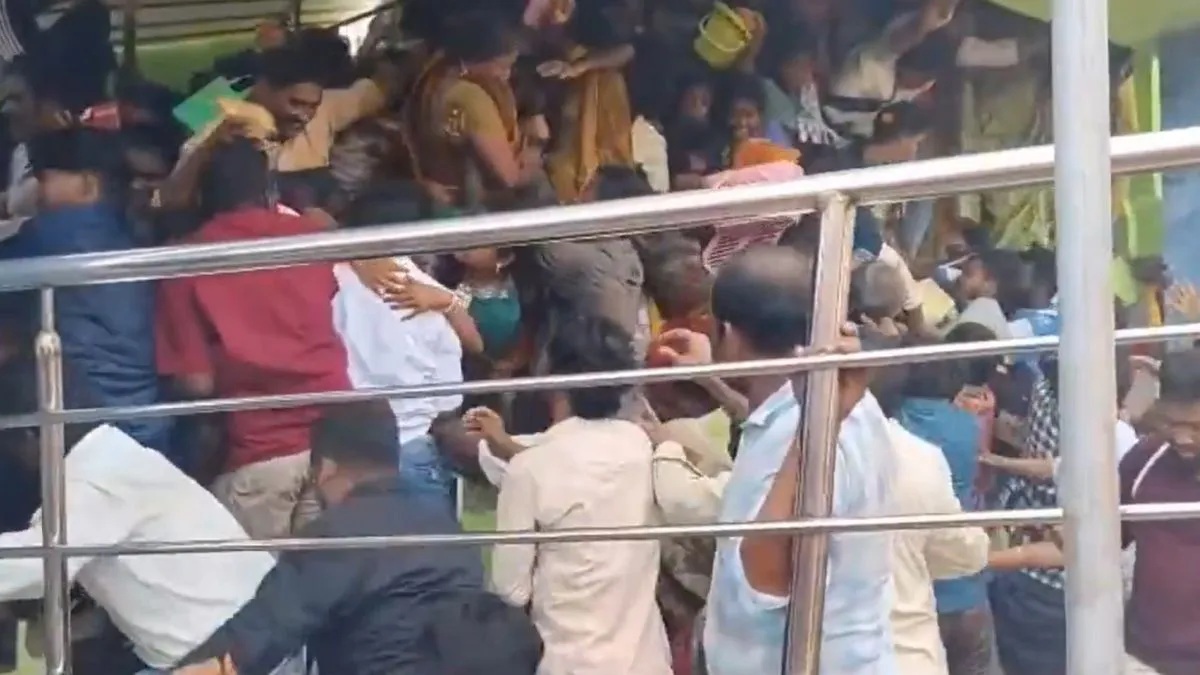 Giẫm đạp Ấn Độ.jpg