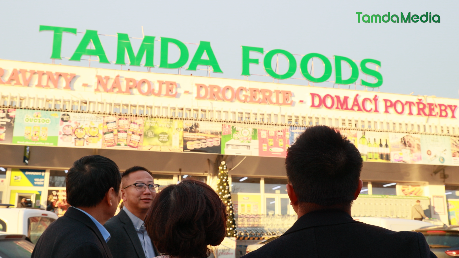 HINH THO.04_22_28_00.Still010.bmp