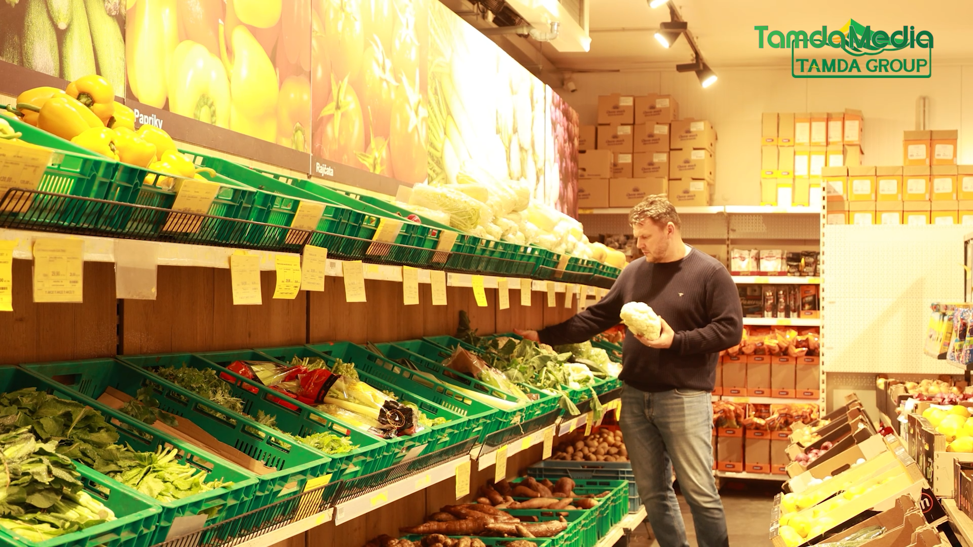 HINH THO.04_26_55_05.Still026.bmp