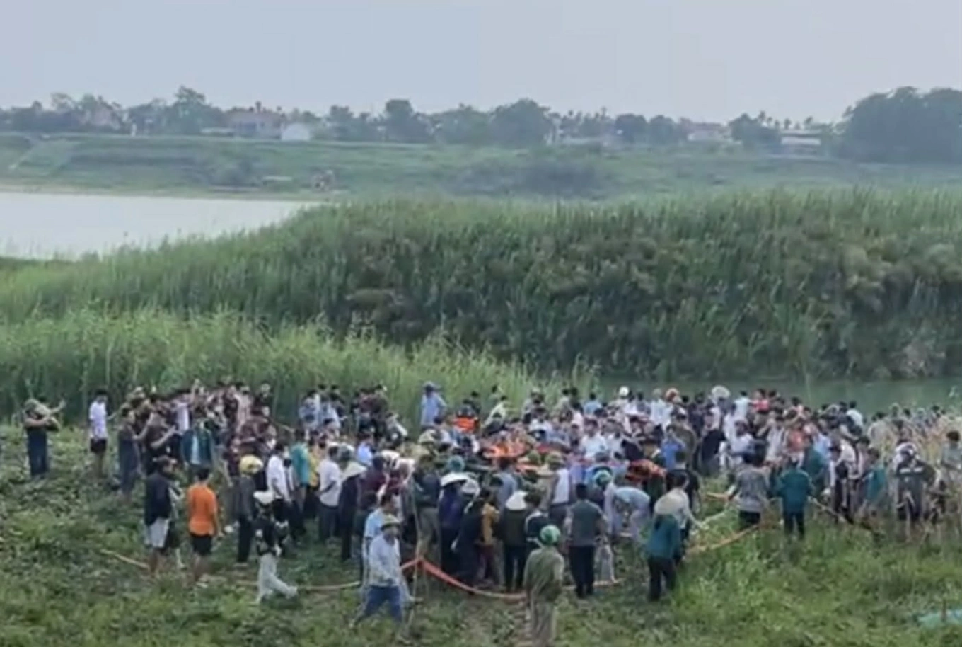 Học sinh tử vong.webp