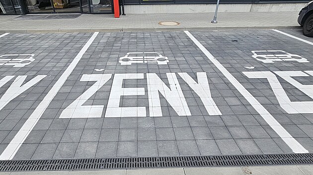 JOG799b674dec_zeny5.jpg
