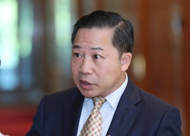 Luu-Binh-Nhuong.jpeg