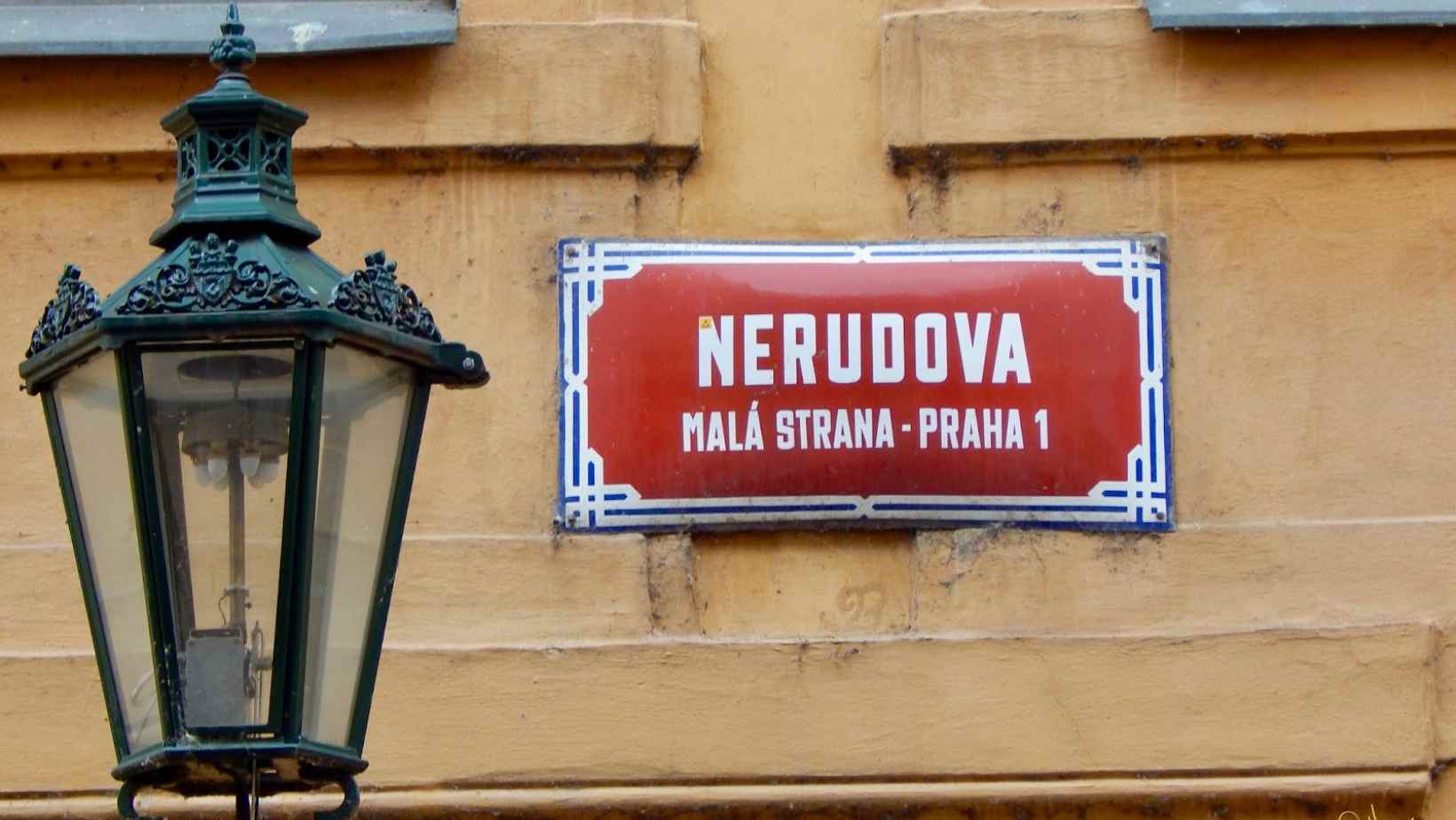 New-App-prague-streets.jpg