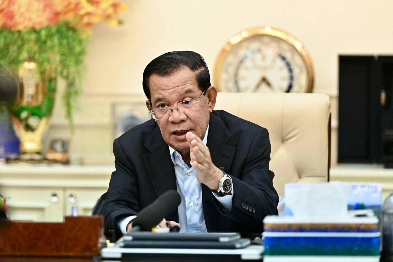 Ông Hunsen.webp