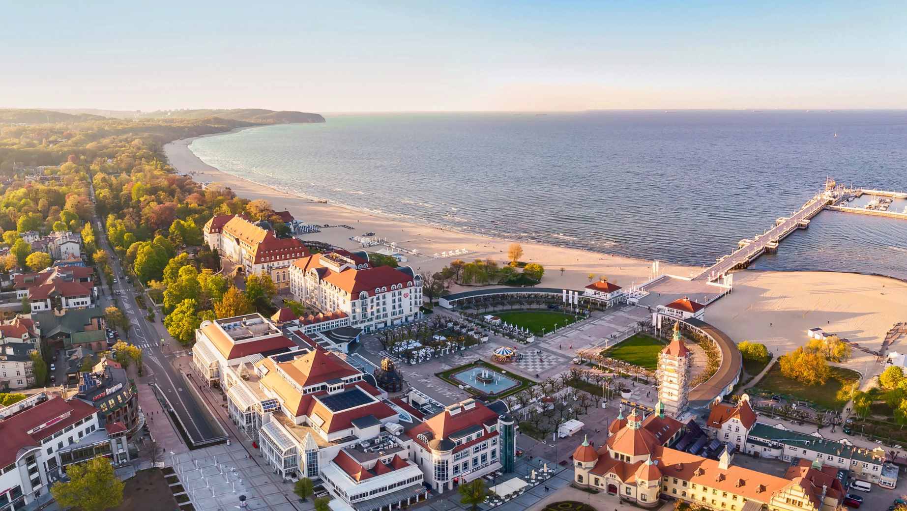 Polish-Baltic-coast-for-Czech-tourists.jpg