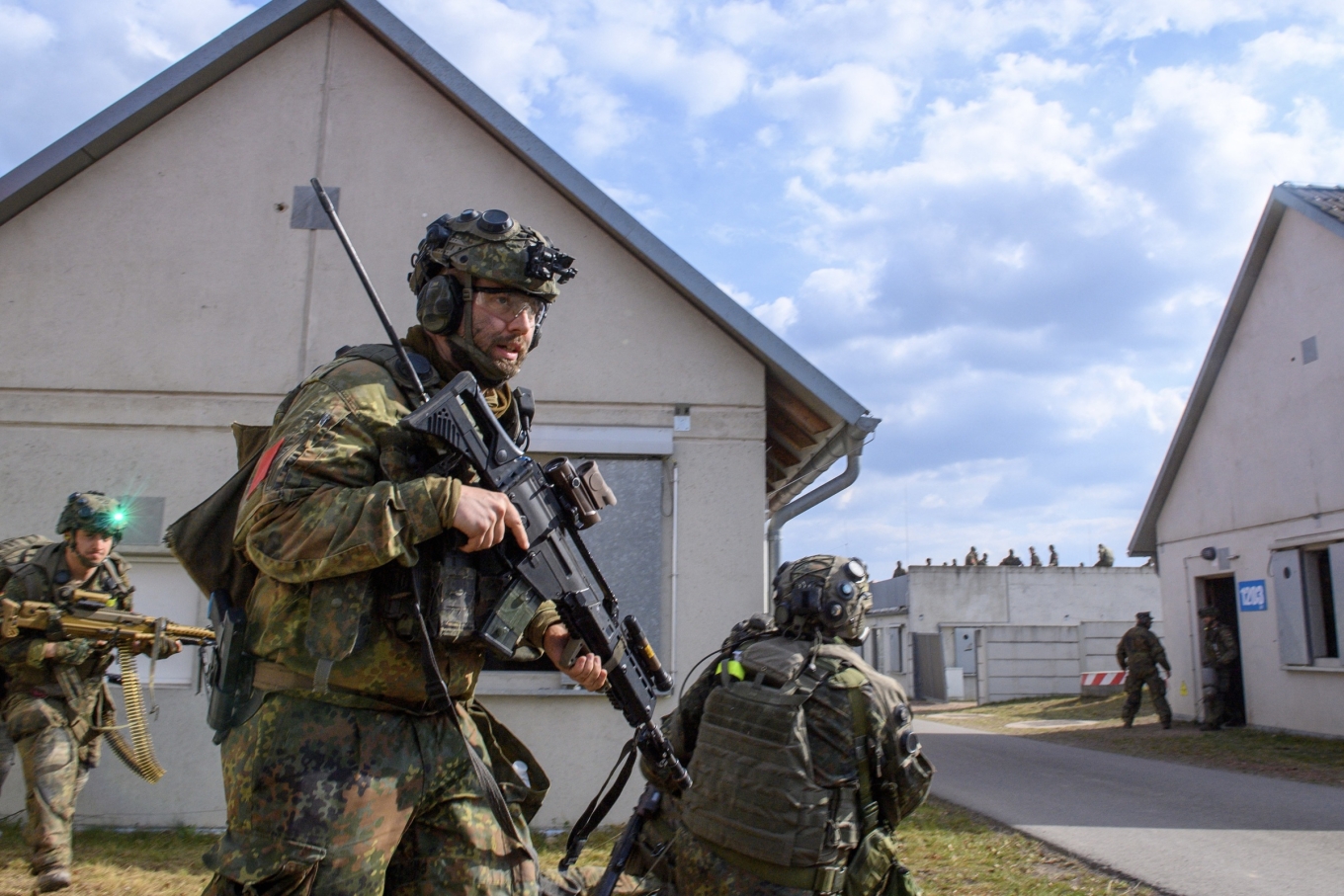 Quân nhân ĐỨC.jpg