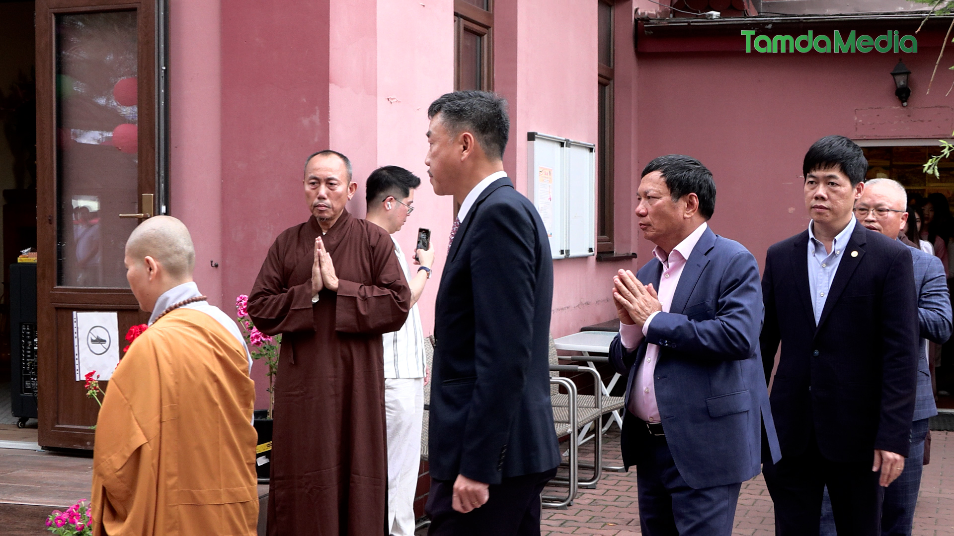Sequence 08.04_31_14_18.Still070.jpg
