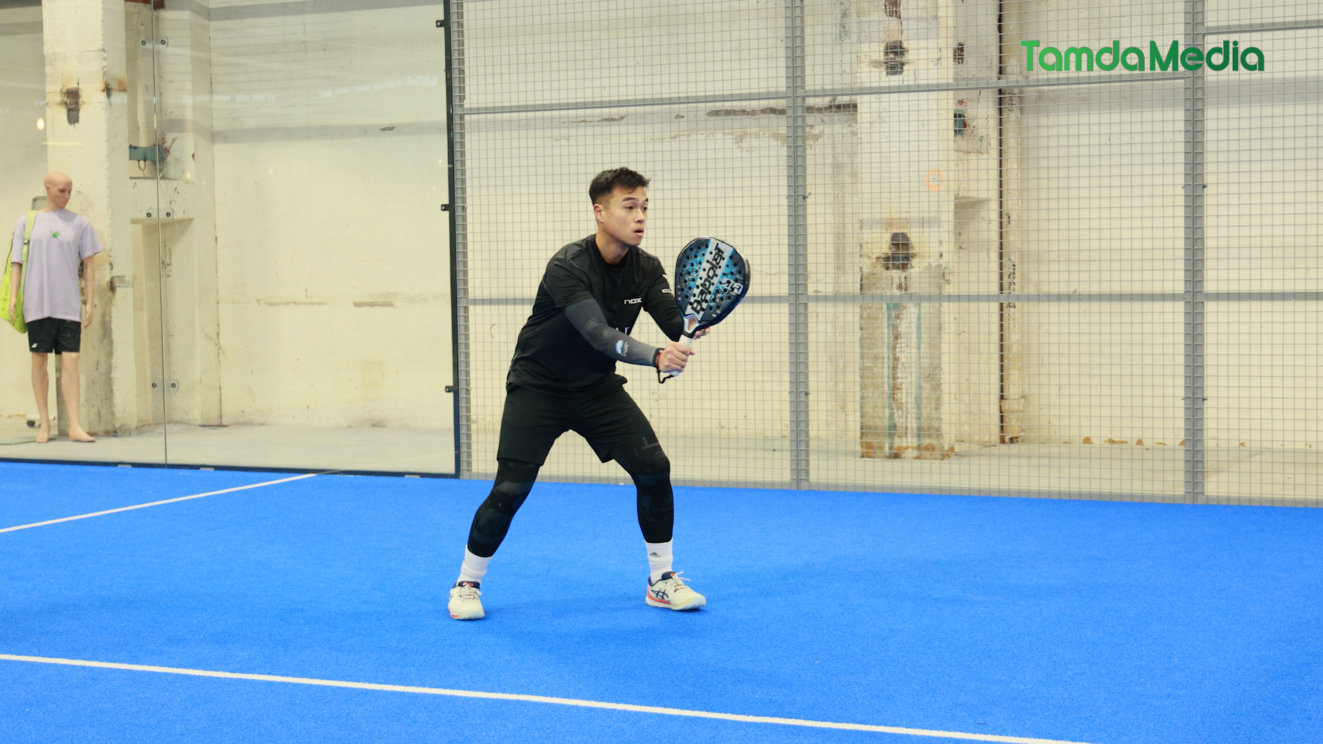 Sequence 17.00_08_32_09.Still011.bmp