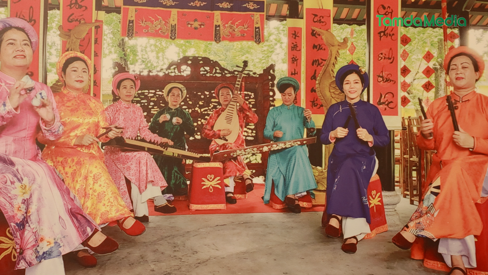 Sequence 17.00_13_32_29.Still005.bmp