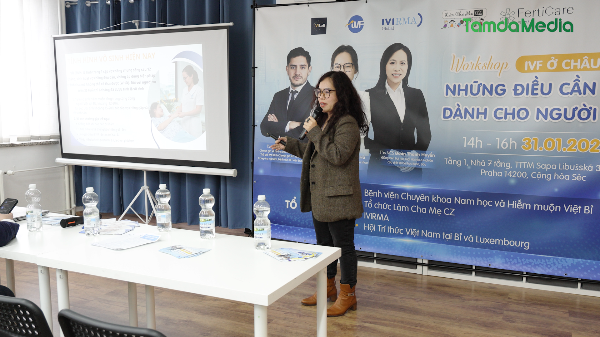 Sequence 17.00_15_09_04.Still014.bmp