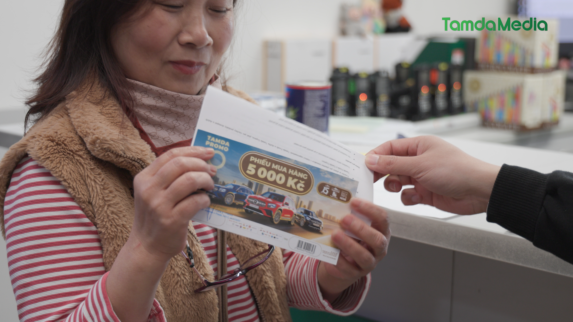 Sequence 17.00_19_06_20.Still001.bmp