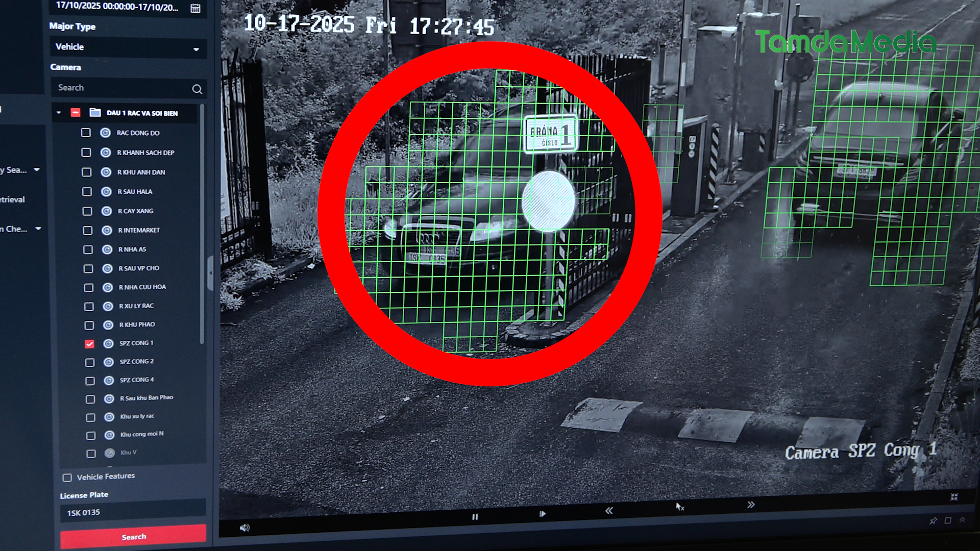 Sequence 17.00_21_55_08.Still003.bmp