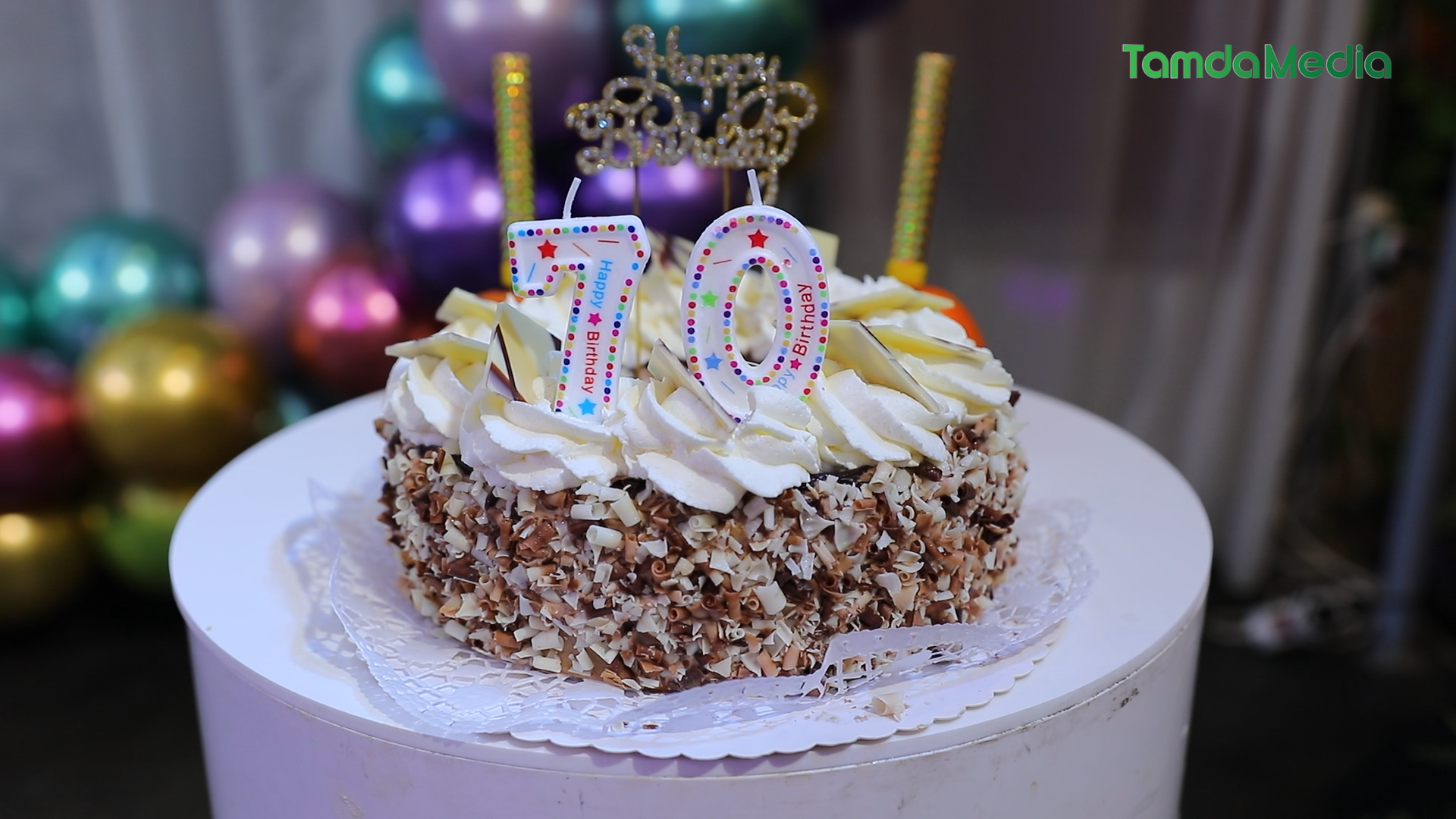 Sequence 17.00_26_40_27.Still007.bmp