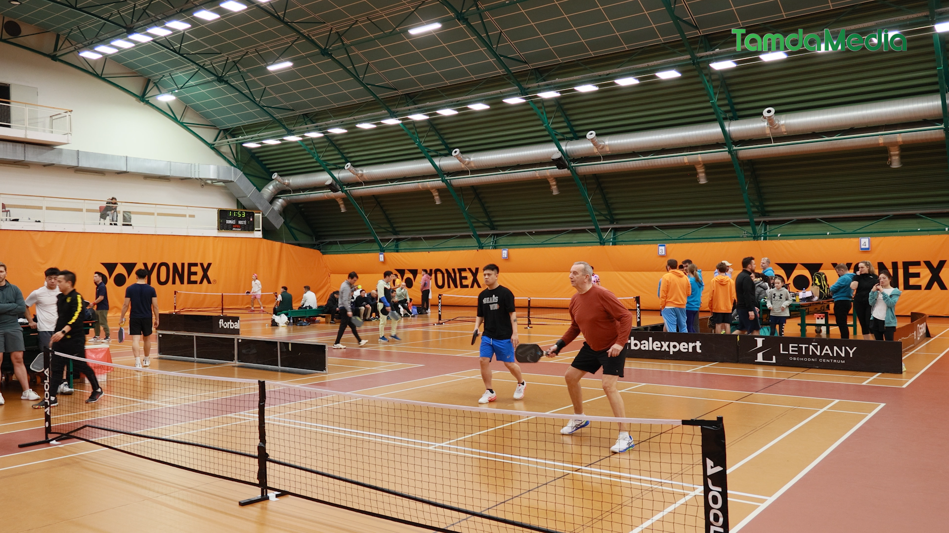 Sequence 17.00_46_02_21.Still022.bmp