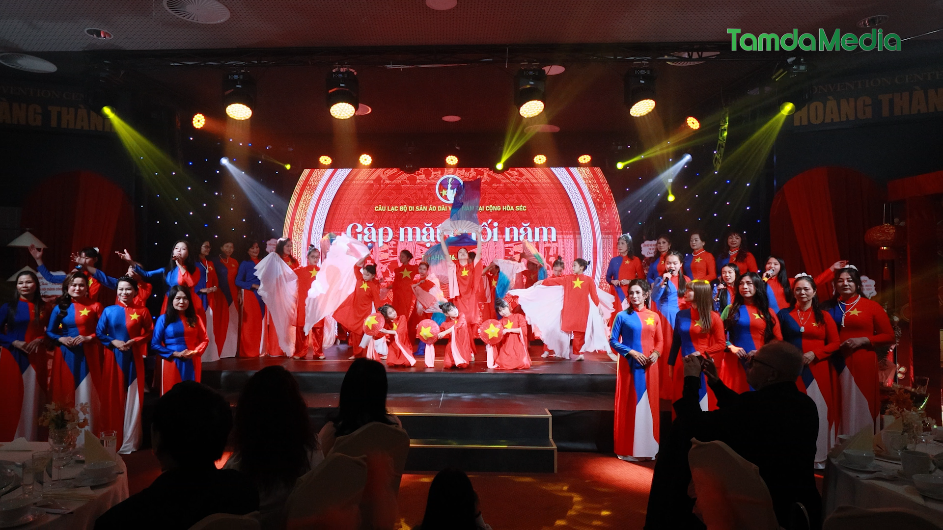 Sequence 17.01_03_08_10.Still014.bmp