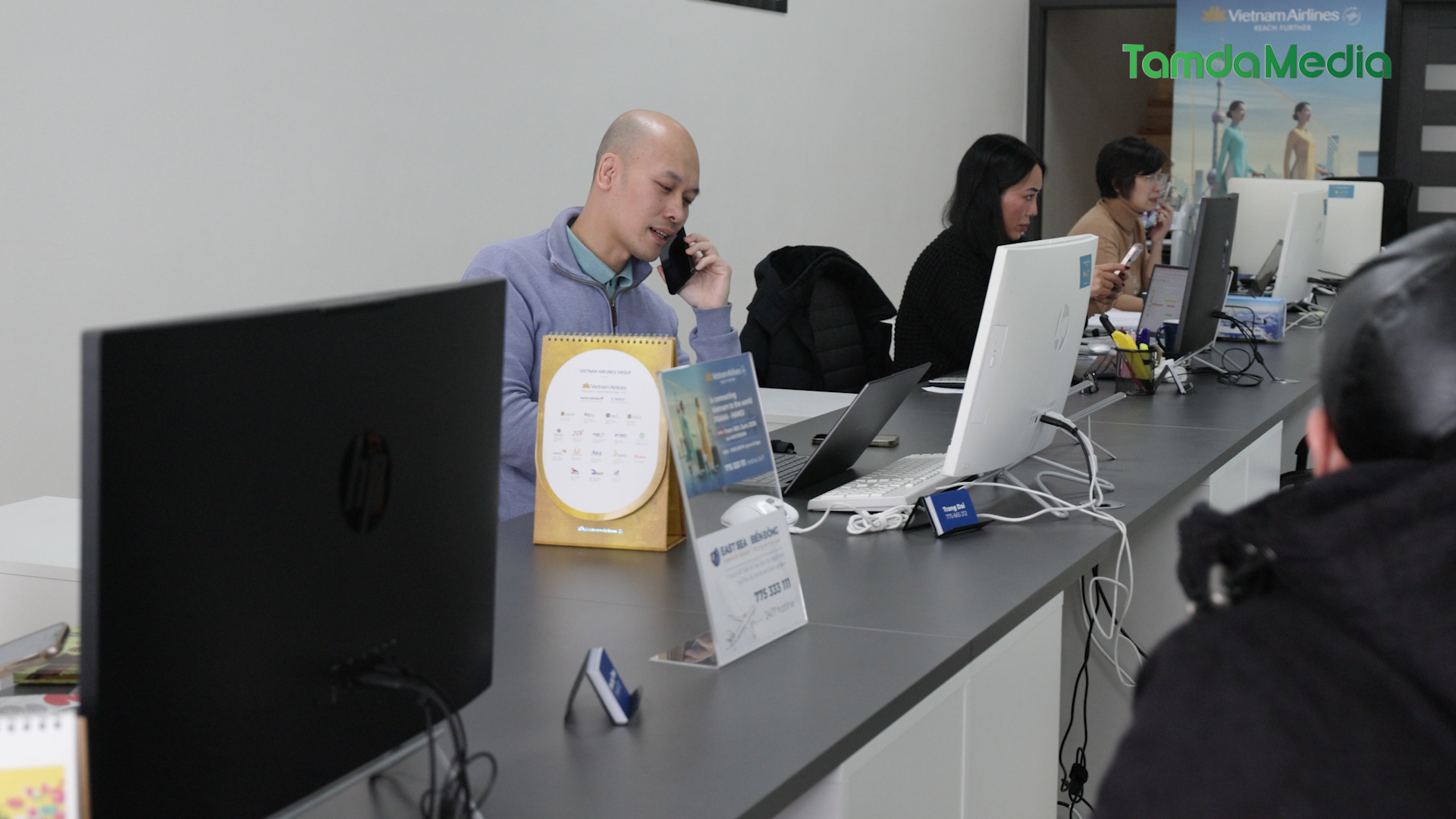 Sequence 18.00_25_04_13.Still003.bmp