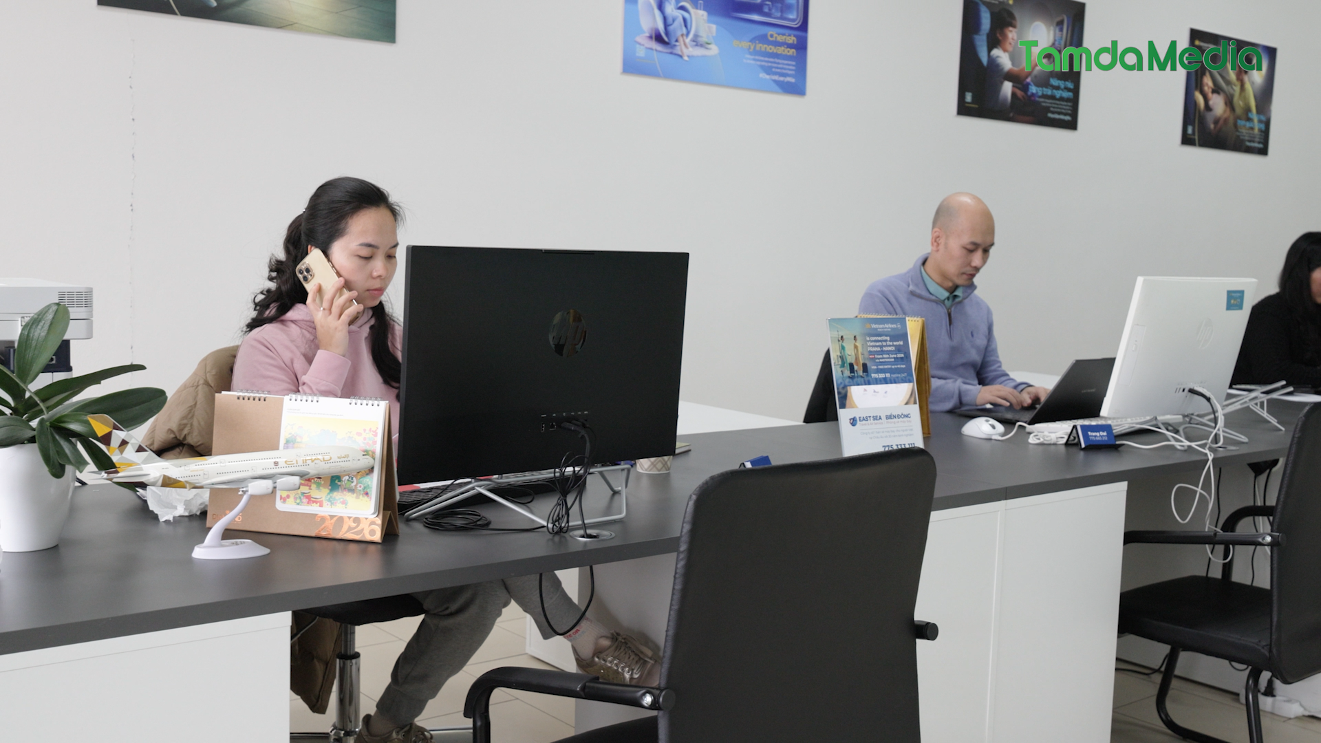 Sequence 18.00_25_22_08.Still005.bmp