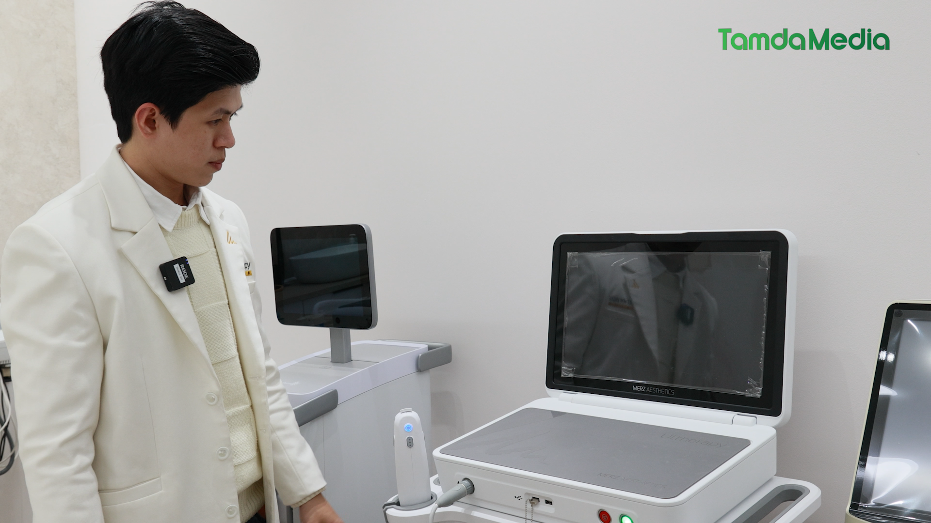 Sequence 18.01_22_19_28.Still003.bmp