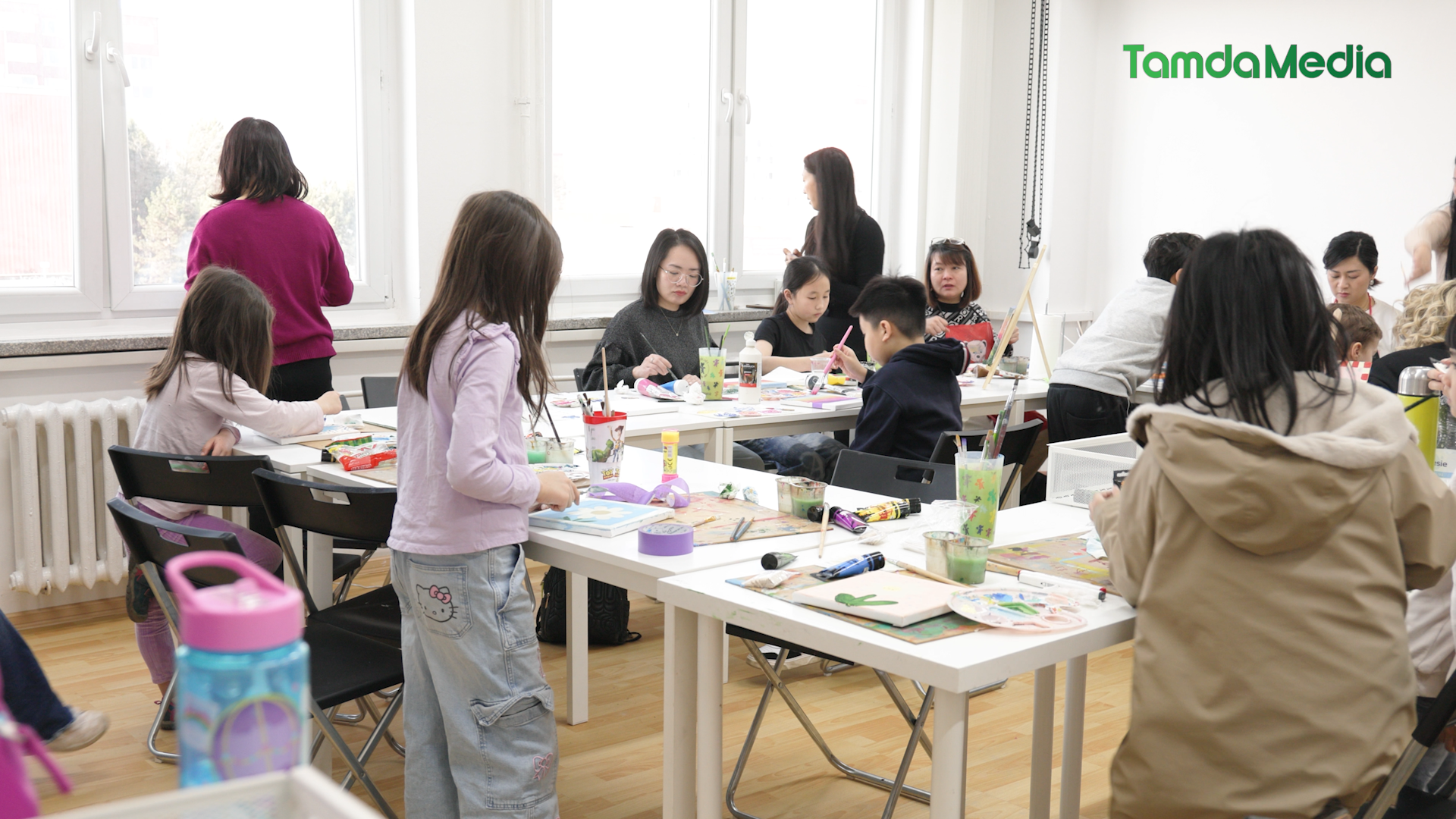 Sequence 22.00_23_45_10.Still010.bmp