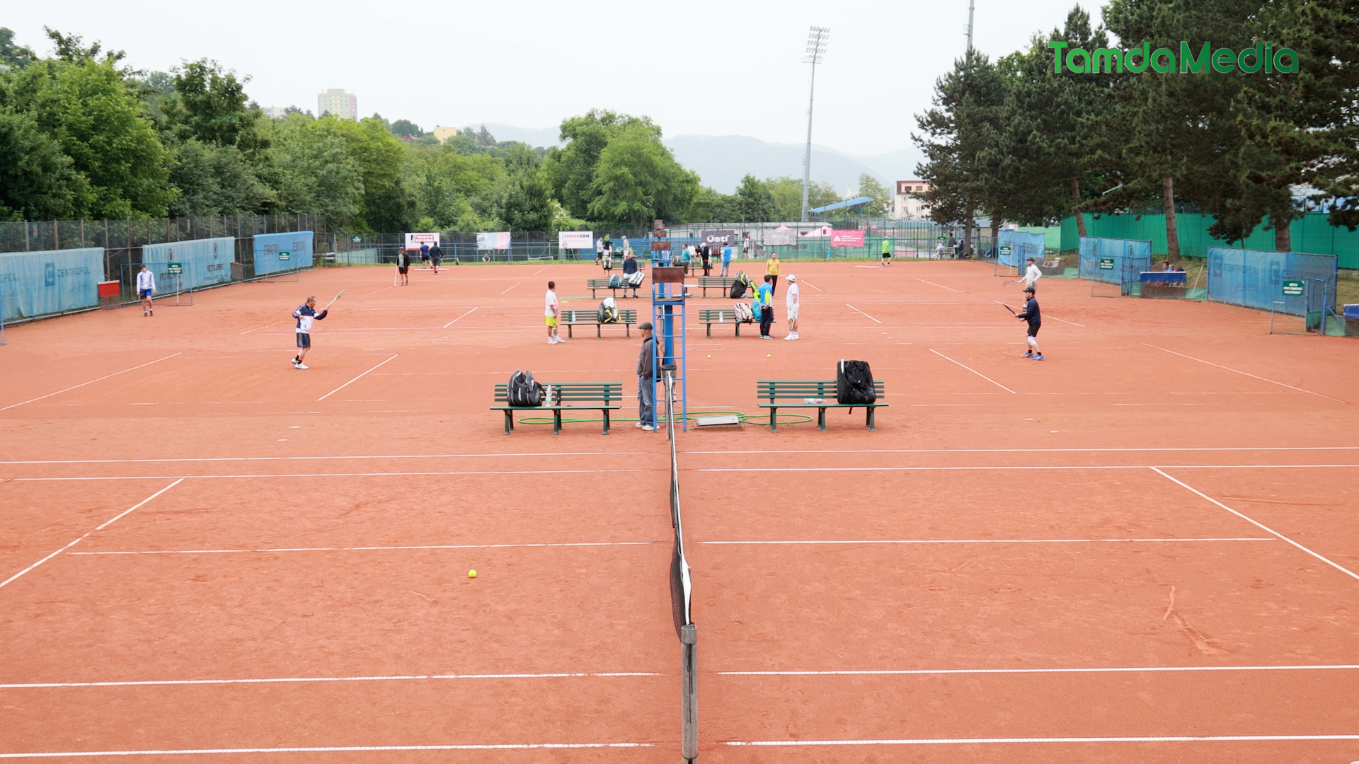 TENNIS_00_24_21_04_Still017_2e27de3e7e.jpg