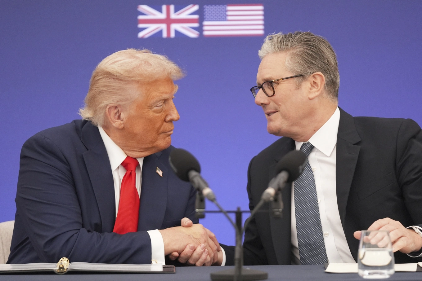 TT Trump and TT Anh.webp