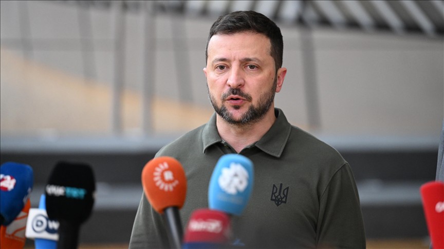 Thi-truong-Kiev-canh-bao-kich-ban-ong-Zelensky-nhuong-bo-lanh-tho-voi-Nga-zelensky-1721633838-879-width864height486.jpg