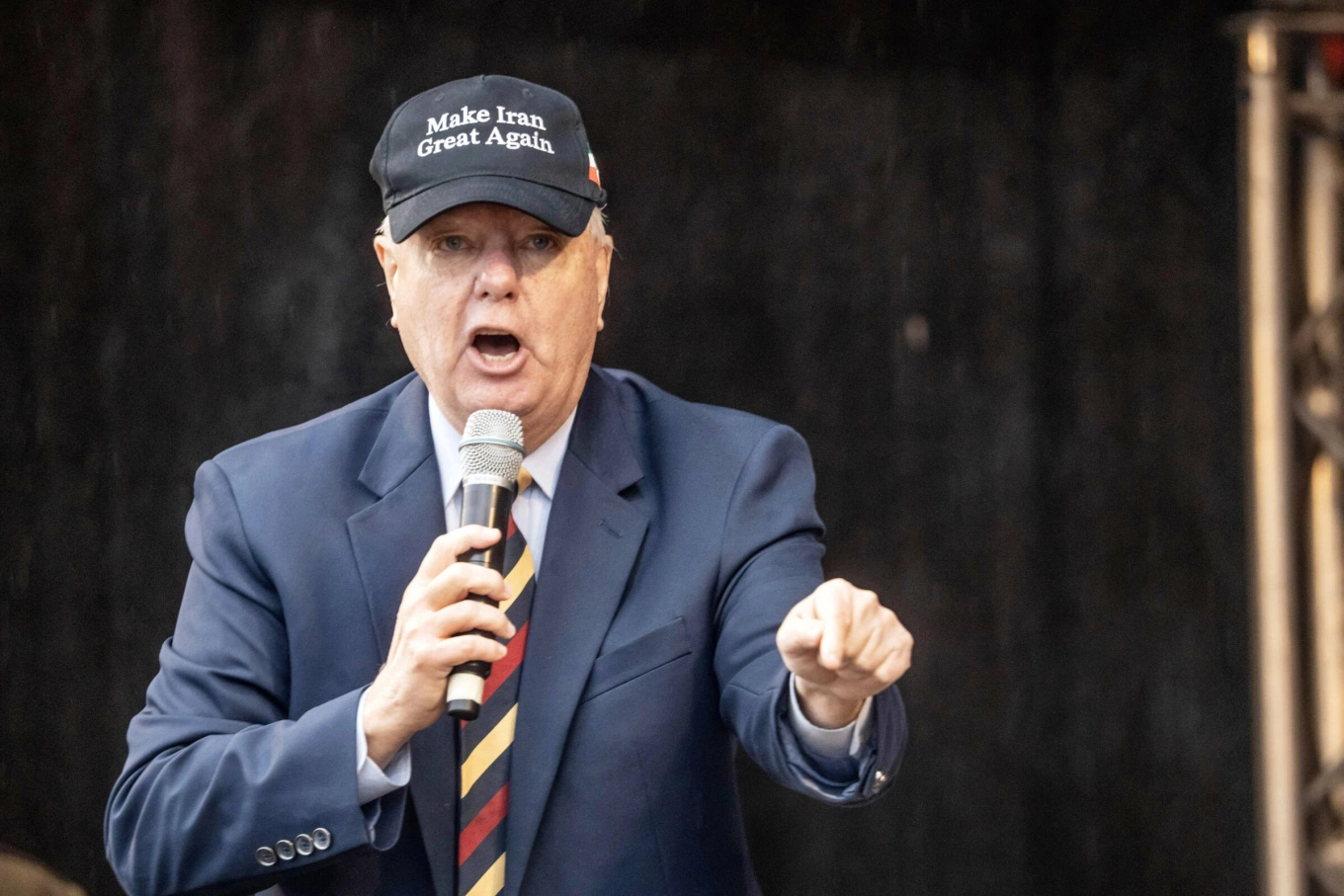 Thượng nghị sĩ Mỹ.webp