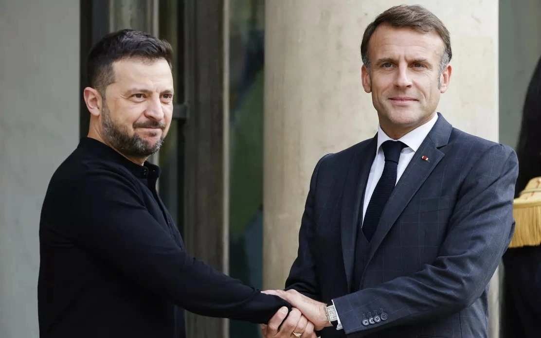Ukraine Phap, zelensky macron tong thong, zelensky cong du tay au, trinh bay ke hoach chien thang -le figaro.jpg.webp