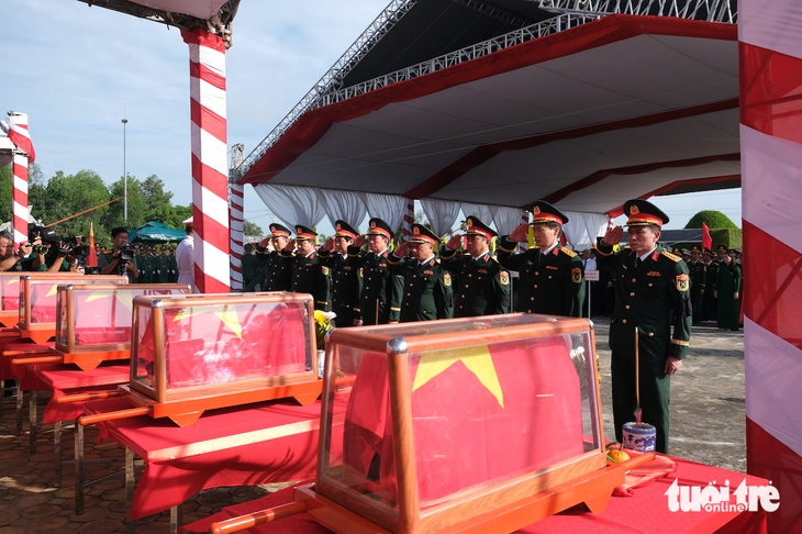 Viếng AHLS.webp