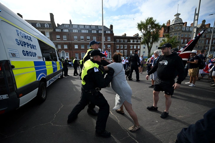 afp2024080436ab2bkv4previewtopshotbritaincrimepoliceunrest-172287115194024136033.jpg.webp